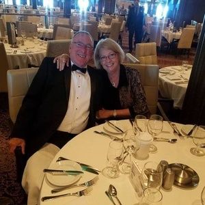 Meet your Posher, Sharon